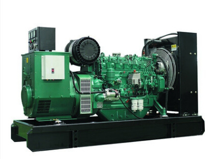 万冲镇上柴200kw大型柴油二手发电机组